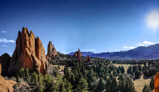 Sunny panoramic view of mountains in Colorado Springs